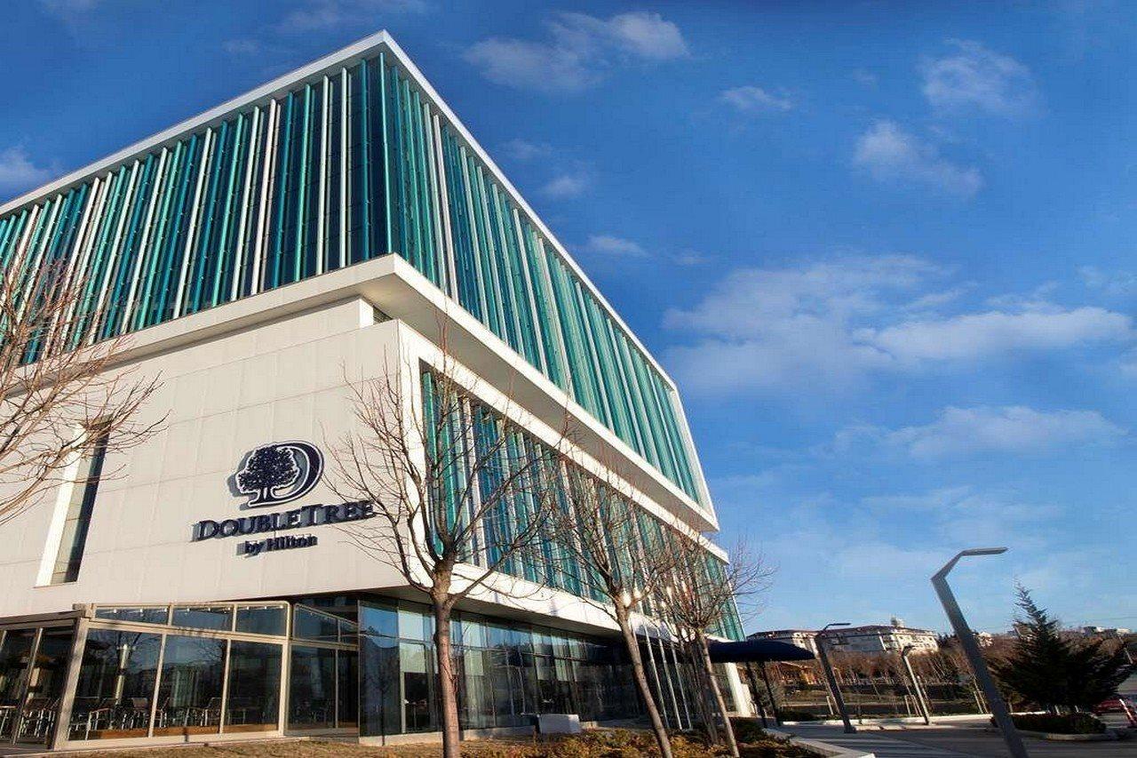 Doubletree By Hilton Ankara Incek Ancara Exterior foto