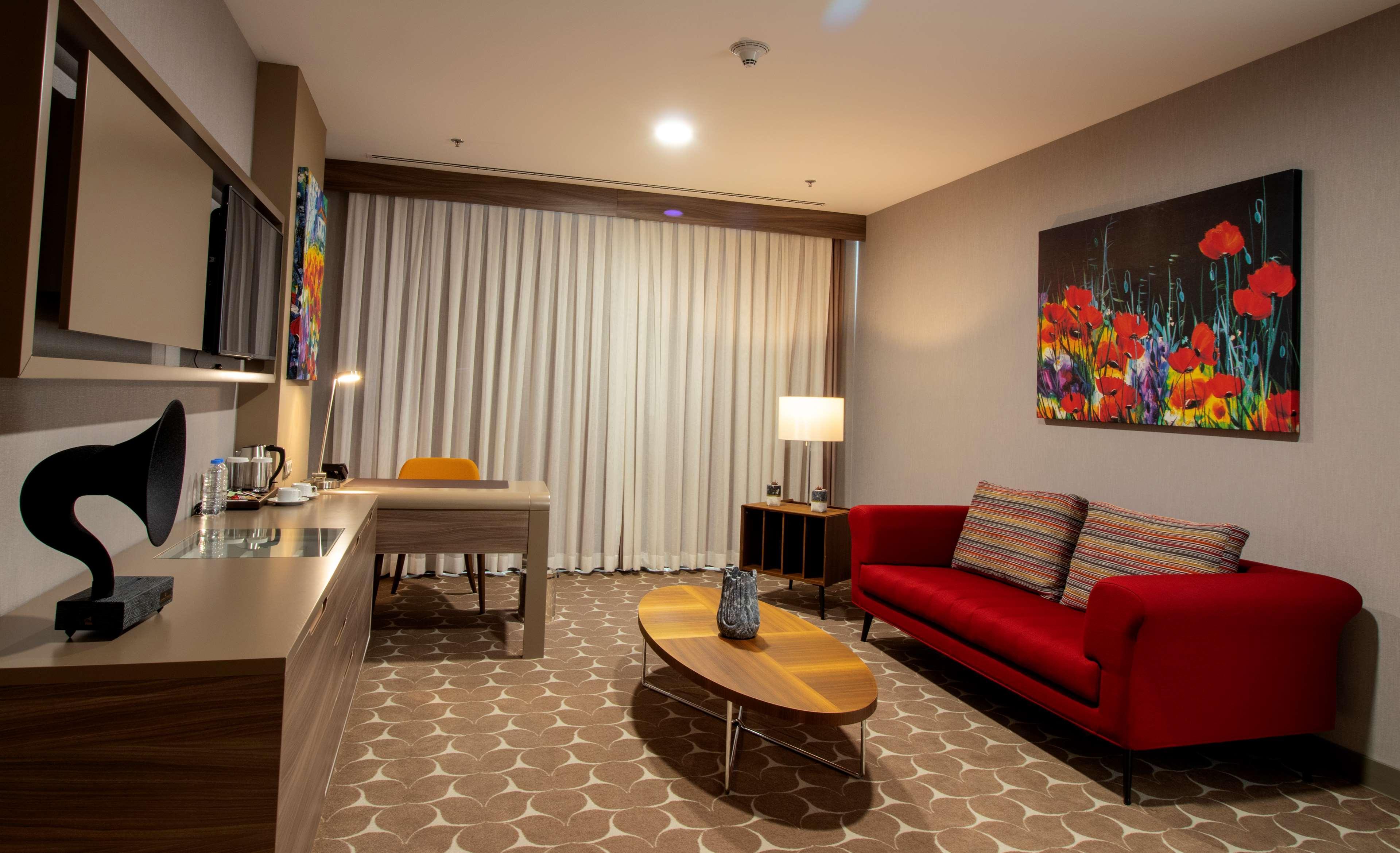 Doubletree By Hilton Ankara Incek Ancara Exterior foto