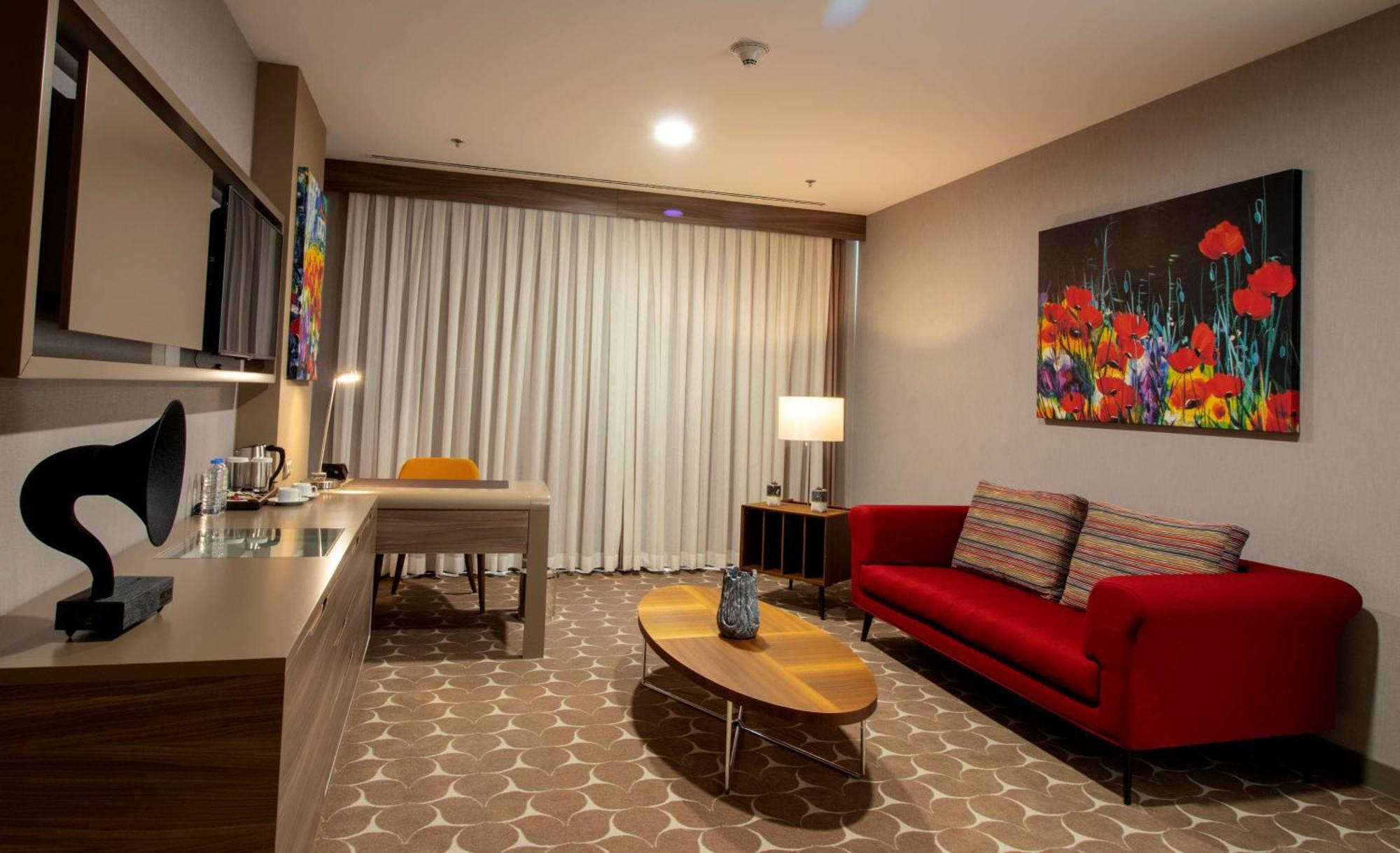 Doubletree By Hilton Ankara Incek Ancara Exterior foto