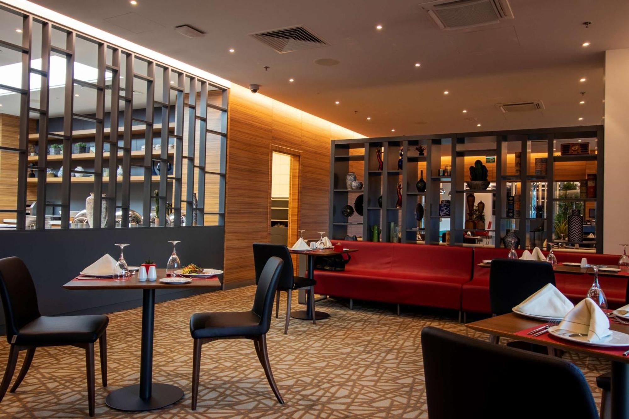 Doubletree By Hilton Ankara Incek Ancara Exterior foto