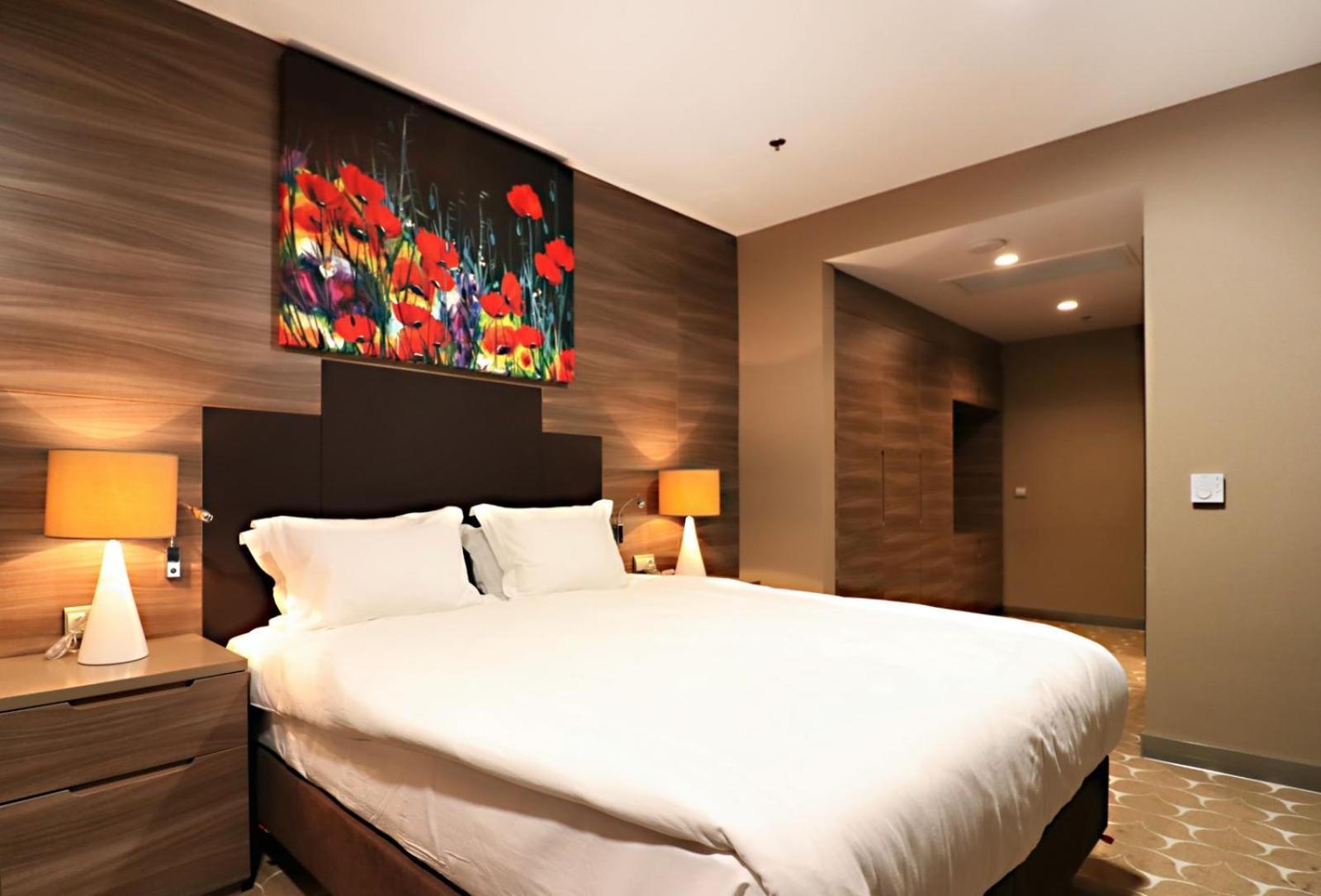 Doubletree By Hilton Ankara Incek Ancara Exterior foto